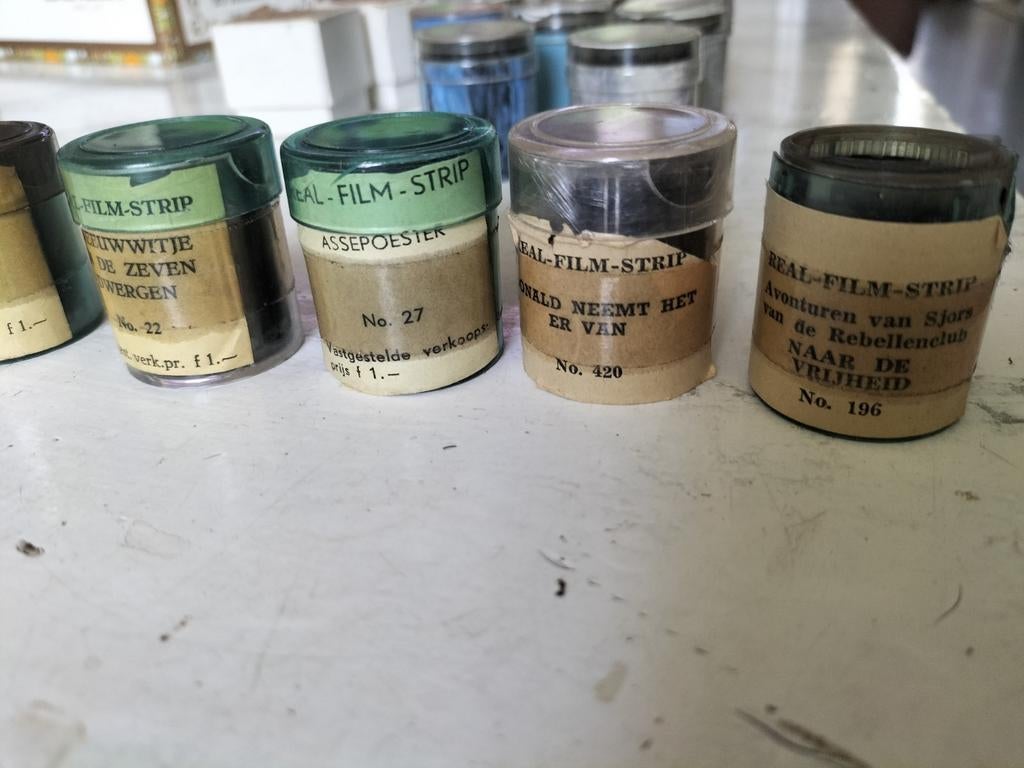 Oude Real-Film-Strip filmrolletjes, Ophalen of Verzenden, 8mm film