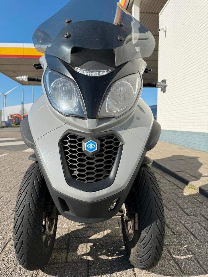 Piaggio mp3 2020 Nardo Grey topstaat, Motoren, Tuning en Styling, Ophalen of Verzenden