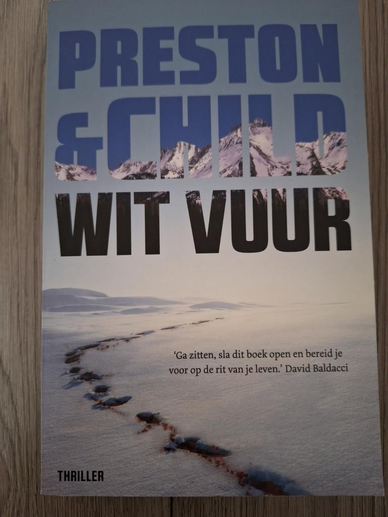 Preston & Child - Wit vuur, Boeken, Thrillers, Gelezen, Ophalen of Verzenden