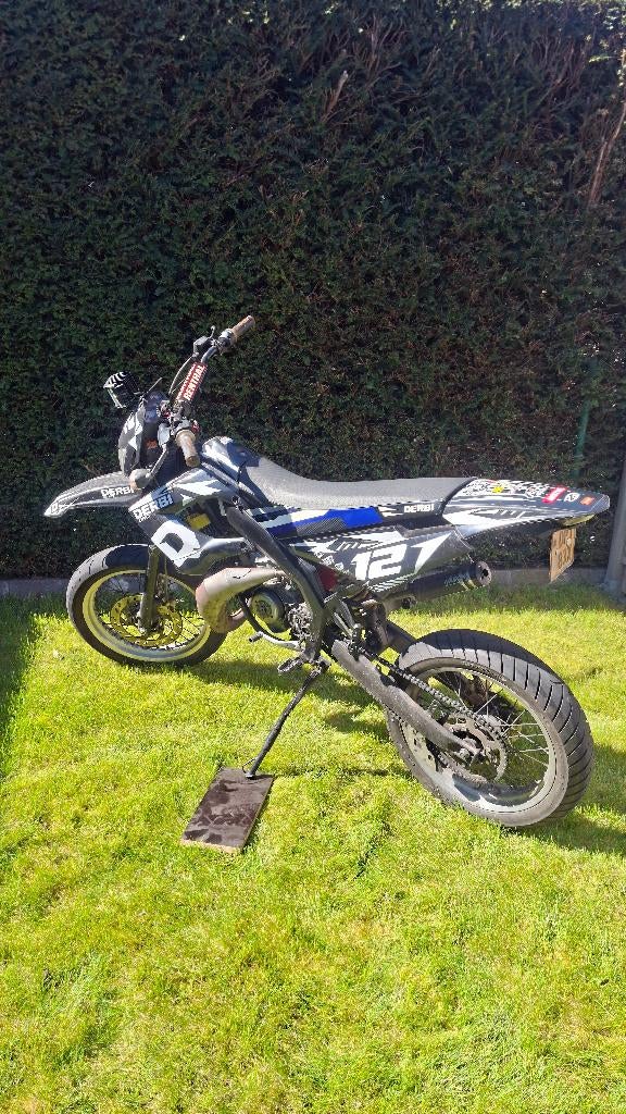 derbi senda drd, Fietsen en Brommers, Brommers | Derbi, Ophalen, 6 versnellingen, Gebruikt, Maximaal 45 km/u