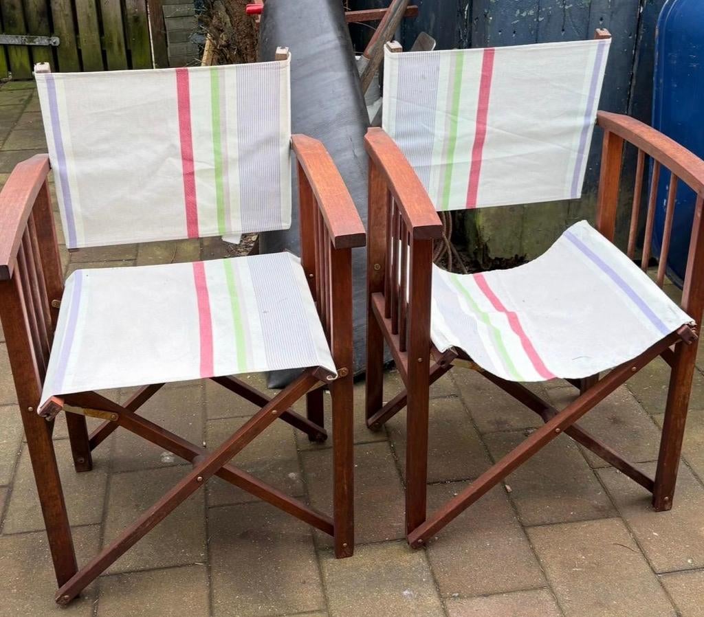 Twee houten regisseursstoelen met gestreepte bekleding, Huis en Inrichting, Stoelen, Gebruikt, Twee, Bruin, Regisseursstoel