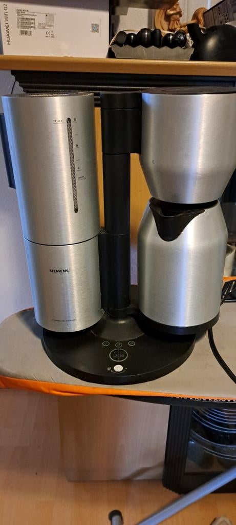 Siemens Porsche Design Koffiezetapparaat, Ophalen of Verzenden, Koffiemachine, Afneembaar waterreservoir