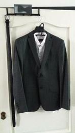 Donker grijs pak / gala pak WE Fashion mt 44 utra slim fit m, Kleding | Heren, Kostuums en Colberts, Ophalen