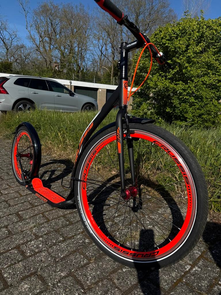 Crusis Max Voetbike / Volwassen Step - Zo goed als nieuw, Ophalen, Zo goed als nieuw, Kickbike