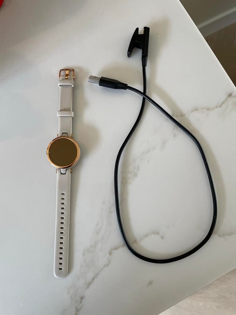 Garmin Lily smartwatch rose goud, Ophalen, Waterdicht, Zo goed als nieuw, Roze