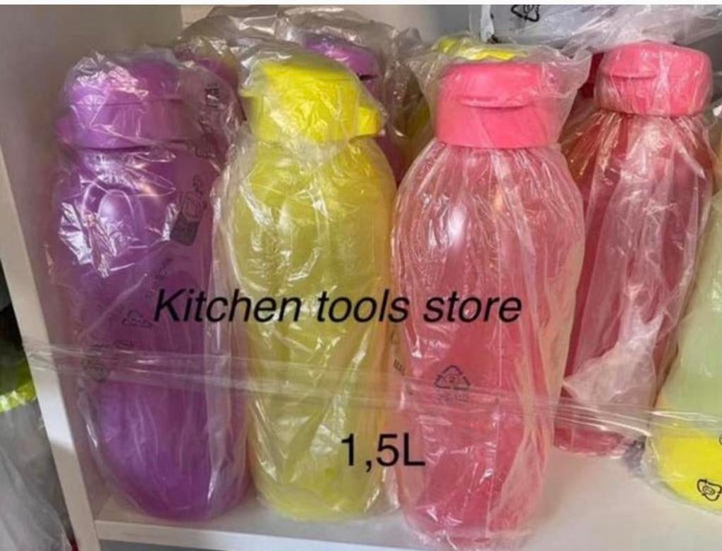 Nieuwe Tupperware Eco fles plus 1,5L op voorraad, Huis en Inrichting, Keuken | Tupperware, Ophalen of Verzenden, Zo goed als nieuw