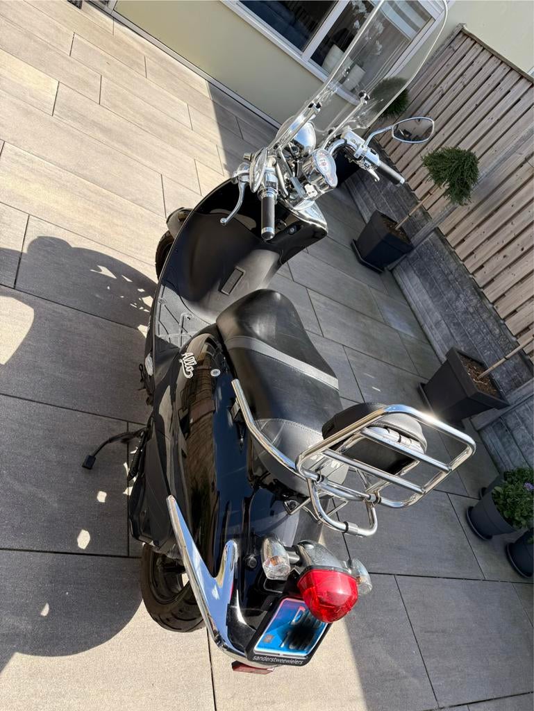 Zwarte Sym Allo Scooter - Zo goed als nieuw, Fietsen en Brommers, Scooters | SYM, Ophalen, Maximaal 45 km/u, Allo, Zo goed als nieuw