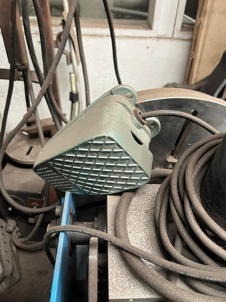 Las manipulator, Ophalen, Zo goed als nieuw, 250 ampère of meer