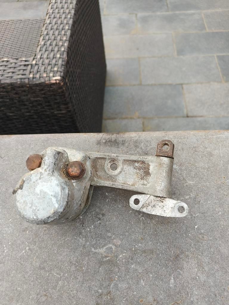 Honda remklauw CB 250 / 350 / 450 / 550, Ophalen of Verzenden