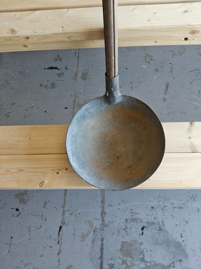 Put schep, Ophalen, Hout