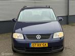Volkswagen Touran 1.6 TREKHAAK, APK NIEUW, 4 cilinders, Blauw, Handgeschakeld, Euro 4