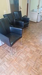 Glazen tafel met 3 leren stoelen - Ophalen Den Haag, Huis en Inrichting, Tafels | Eettafels, Ophalen of Verzenden, Gebruikt, Drie personen