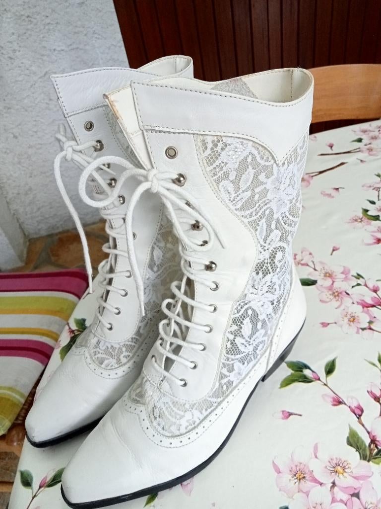 Santiags/boots country dance dames, Kleding | Dames, Schoenen, Wit, Lage of Enkellaarzen, Ophalen of Verzenden, Zo goed als nieuw
