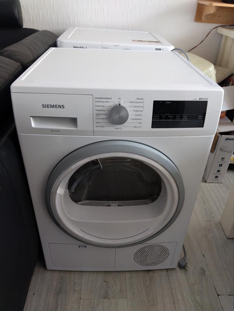 Siemens waterpomp droger in iQ300  - Goede staat, 6 tot 8 kg, Anti-kreukfase, Ophalen of Verzenden, Zo goed als nieuw