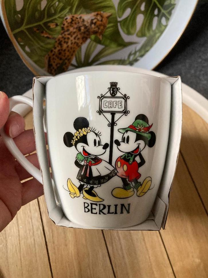 Nieuwe Mickey & Minnie Mouse ( Disney ) mok - Berlijn, Verzamelen, Disney, Nieuw, Servies, Mickey Mouse, Ophalen of Verzenden