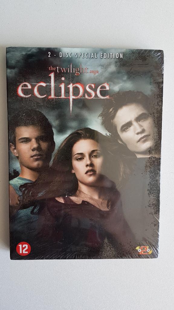 DVD the twilight saga Eclipse 2-disc speial edition, Vanaf 12 jaar, Ophalen of Verzenden, Zo goed als nieuw