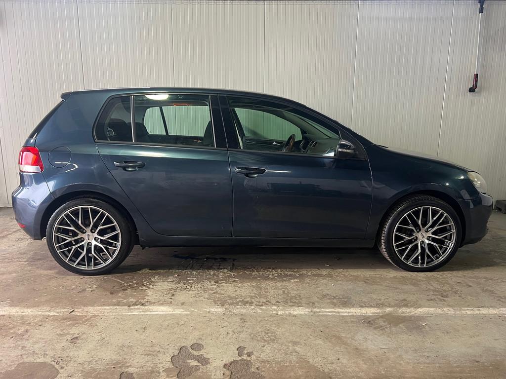 Volkswagen Golf 1.2 TSI Highline BlueMotion, Auto's, Voorwielaandrijving, Euro 5, Stoelverwarming, Gebruikt
