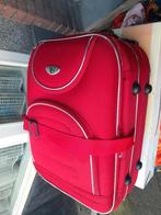 Cabine koffer, VB, rood. zacht kunststof, 2 stevige wielen, 50 tot 60 cm, Zo goed als nieuw, Zacht kunststof, 35 tot 45 cm