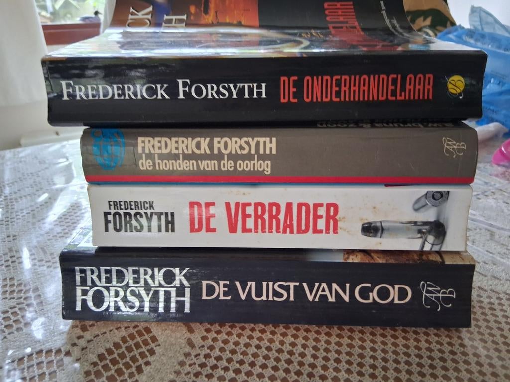 4 boeken van Frederick Forsyth, Boeken, Ophalen of Verzenden, Gelezen, Frederick Forsyth