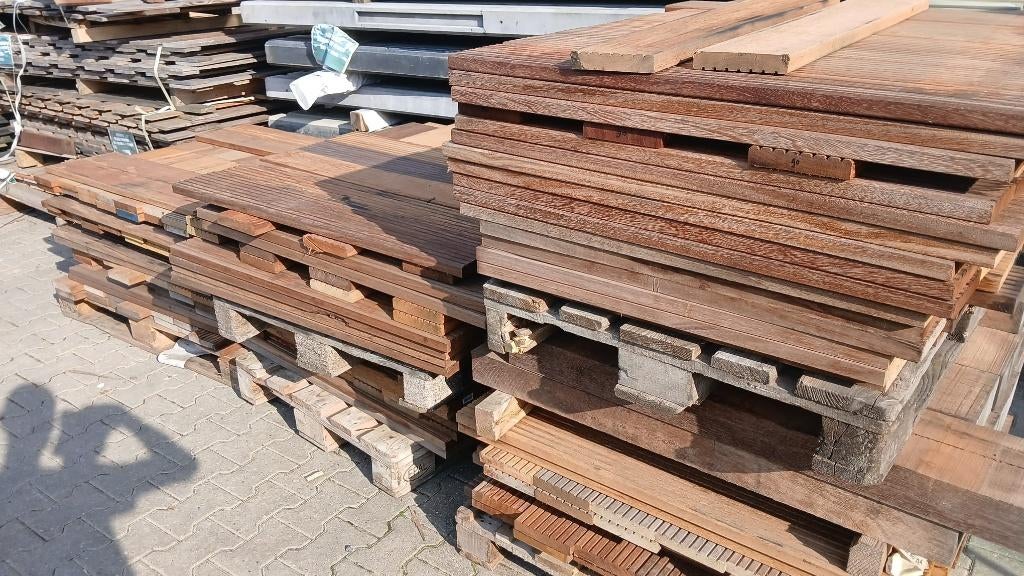 Restpartij Hardhouten Vlonderplanken variabele lengte, Ophalen, Houthandel Jan Sok Joure, Houthandel Jan Sok Joure, Houthandel Jan Sok Joure