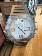 Mega wandklok, Ophalen, Zo goed als nieuw, Wandklok