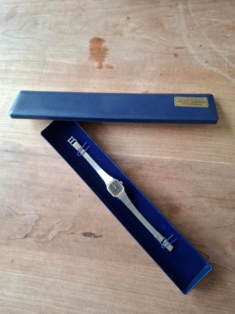Goedlopend Pulsar (Seiko) quartz, Sieraden, Tassen en Uiterlijk, Horloges | Dames, Gebruikt, Staal, Polshorloge, Ophalen of Verzenden