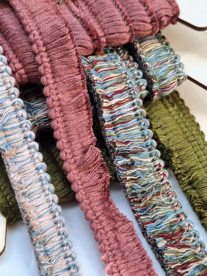 Partij vintage franje sierbanden, zeer mooie kwaliteit, Hobby en Vrije tijd, Naaien en Fournituren, Nieuw, Lint, Band of Elastiek