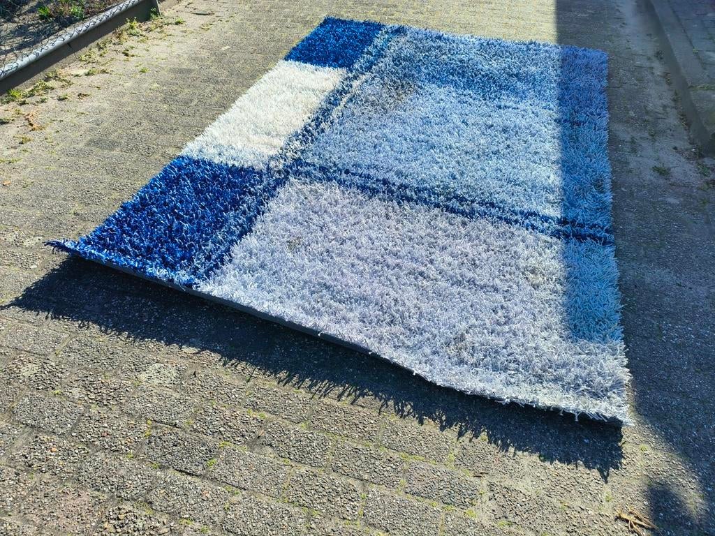Blauw vloerkleed 200x300, wegens verhuizing, Ophalen, Blauw, 150 tot 200 cm, 200 cm of meer