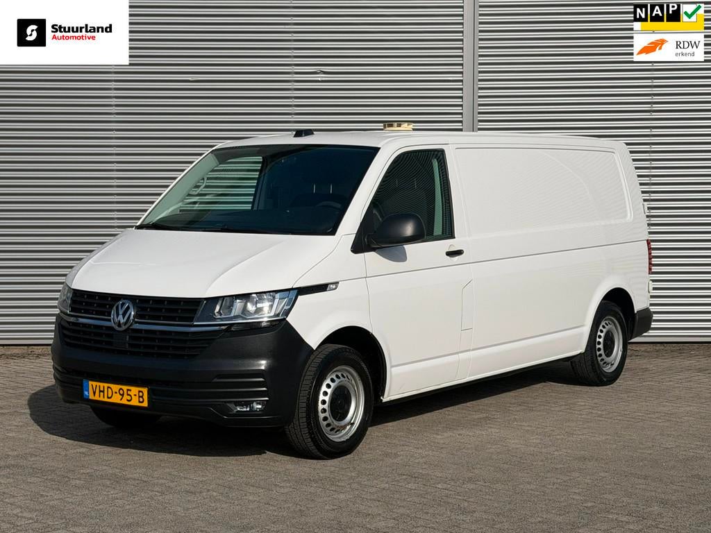 Volkswagen Transporter 2.0 TDI L2H1 AUT Airco/ Navi/ Cruise/, Stof, 4 cilinders, 150 pk, Volkswagen