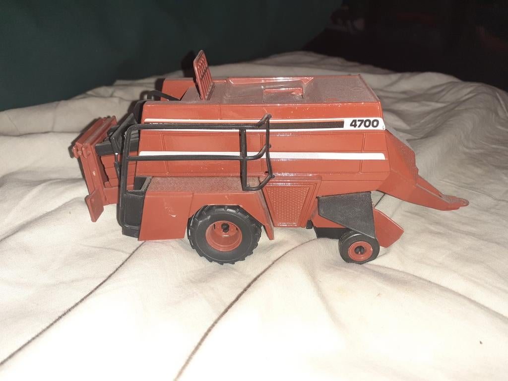 ROS Hesston FiatAgri 4700 vierkante balenpers, Ophalen of Verzenden, Tractor of Landbouw, Britains