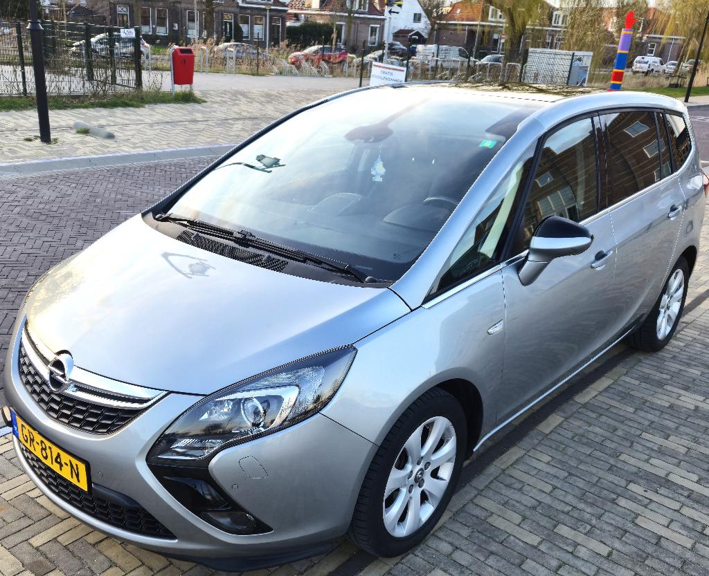 Opel Zafira 1.4T103KW 2015 7P Aut |Camera |Pano |Leer |Nav, 15 km/l, 4 cilinders, Origineel Nederlands, Zafira