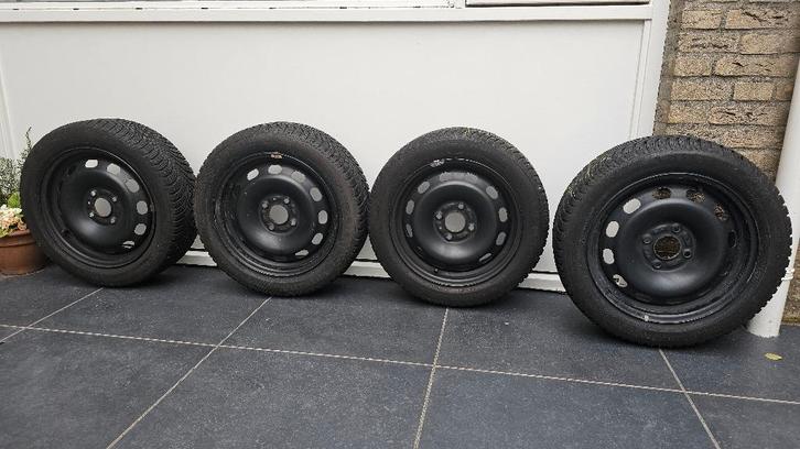 Vredestein Winterbanden Set + Velgen, Dop & Standaard, Auto-onderdelen, Overige Auto-onderdelen, Gebruikt, Ophalen