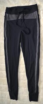 Hardloop broek of sportbroek maat 38 zwart grijs, Kleding | Dames, Sportkleding, Maat 38/40 (M), Zwart, Ophalen of Verzenden, Jane Lushka