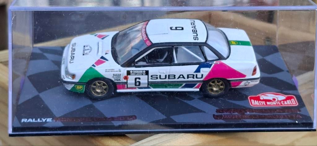Subaru Legacy RS WRC Rally modelauto, Hobby en Vrije tijd, Modelauto's | 1:43, Ophalen of Verzenden