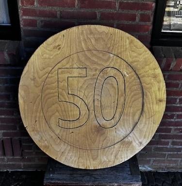 Verkeersbord VIJFTIG rond hout 80 cm diameter, Ophalen, Rond, Zo goed als nieuw, 75 tot 100 cm