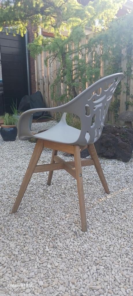 2 design terras kuipstoelen taupe, Ophalen, Zo goed als nieuw, Kunststof
