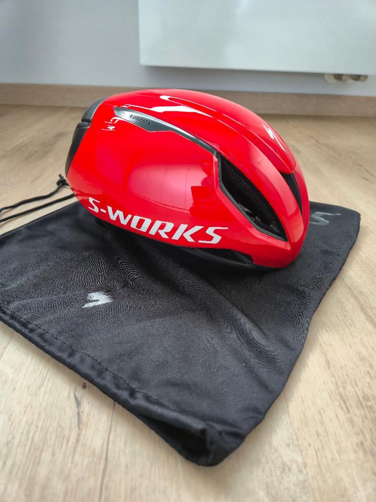 S-works Evade 3 maat S rood in nieuwstaat, S, Ophalen of Verzenden, Zo goed als nieuw, S-works