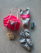 Barbie sport club 1990 kleding en accessoires, Verzamelen, Poppen, Ophalen of Verzenden, Gebruikt, Kleertjes