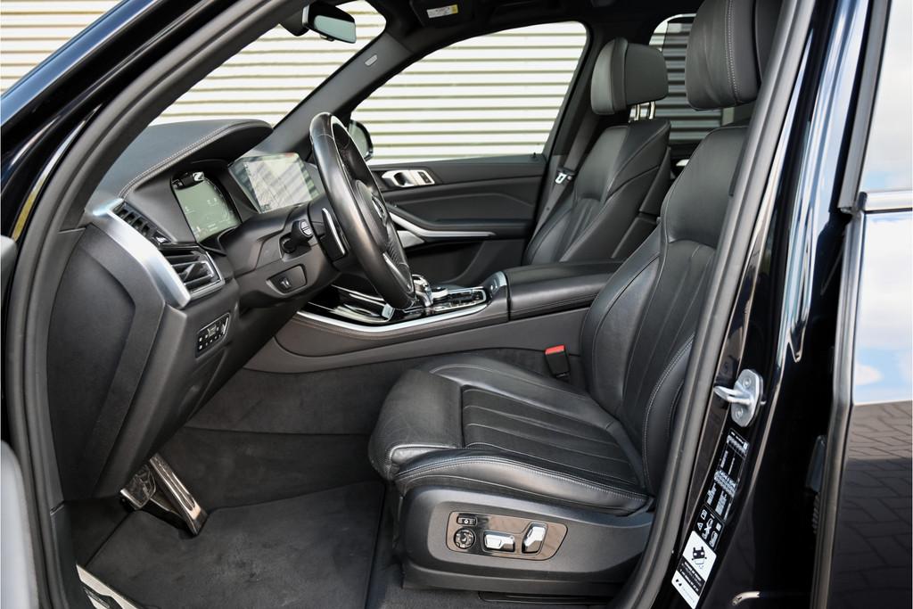 BMW X5 xDrive40i M-SPORT / PANO / BOWERS & WILKINS / LASER /, Automaat, Gebruikt, 138 €/maand, Bedrijf