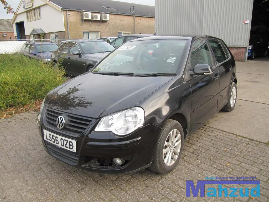 POLO 9N2 GRIJS INTERIEUR 5 DEURS COMPLEET, Auto-onderdelen, Gebruikt, Volkswagen, Volkswagen AG, Berliner Ring 2
38440  Wolfsburg, DE