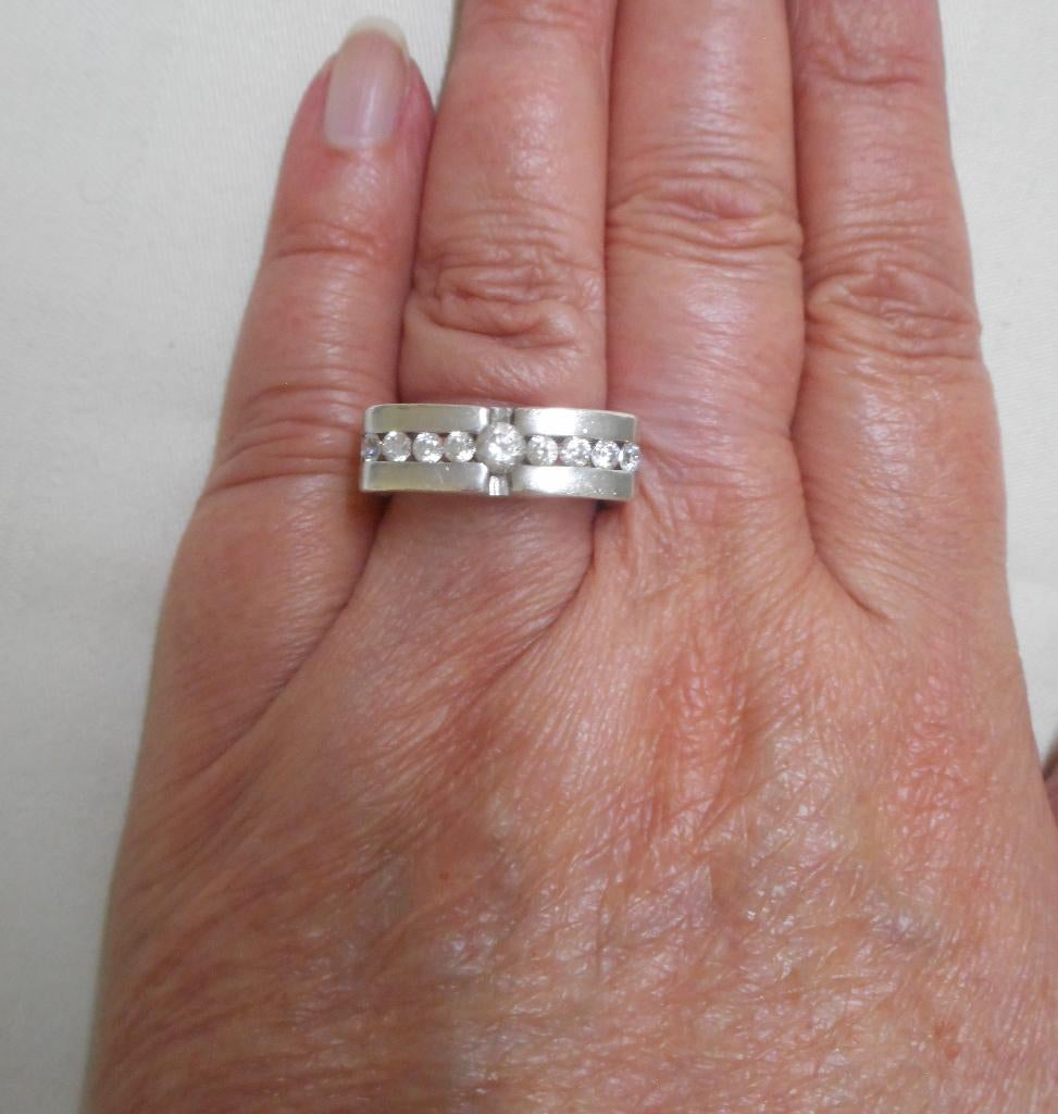 Zilveren aparte ring met stenen maat 18 nr.1240, 18 tot 19, Verzenden, Zo goed als nieuw, Dame