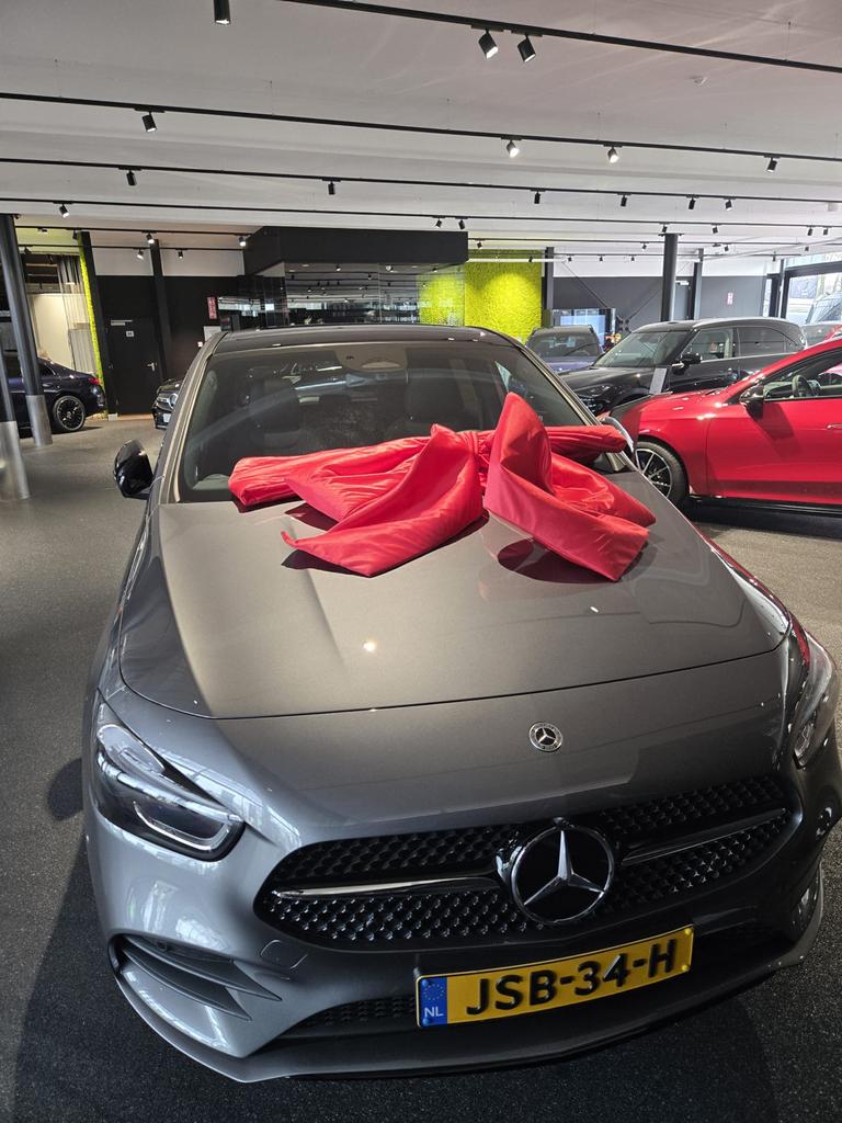 Mercedes-Benz B-Klasse B250 e 218PK 8G-DCT 2026 Grijs, Auto's, 1655 kg, 163 pk, 1600 kg, Zilver of Grijs