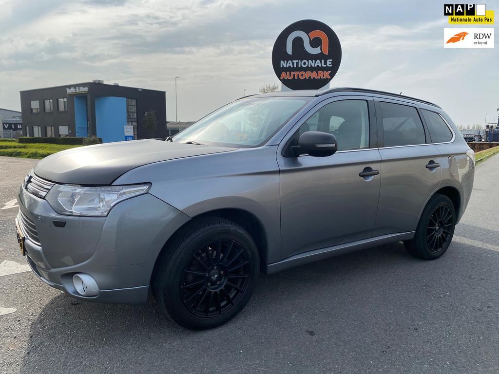 Mitsubishi Outlander | 2013 | 2.0 PHEV Intense + | Automaat, Auto's, 4 cilinders, Vierwielaandrijving, Hybride Elektrisch/Benzine