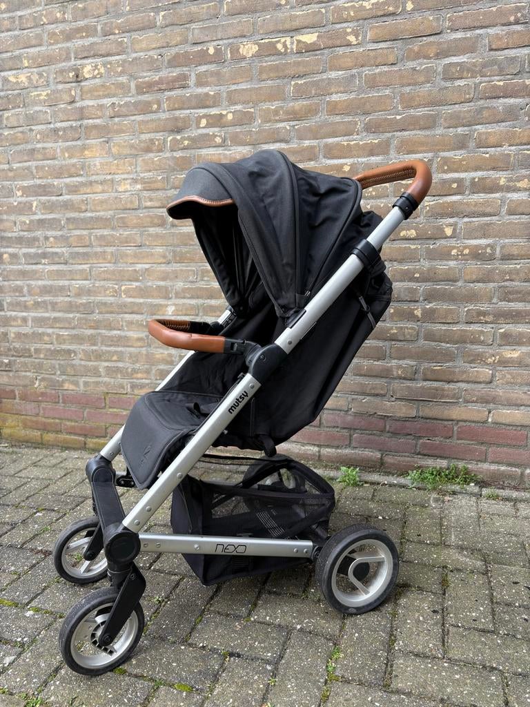 Mutsy Nexo buggy, Kinderen en Baby's, Buggy's, Ophalen, Zo goed als nieuw, Overige merken, Verstelbare rugleuning