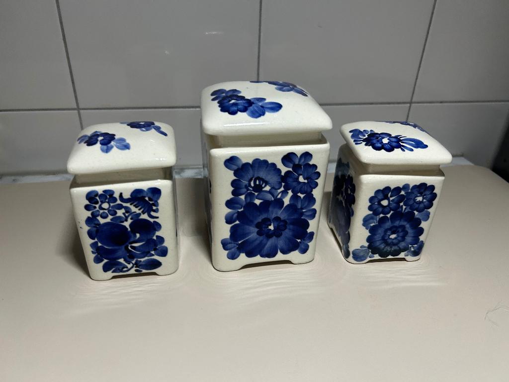 Hand geschilderde poolse kruidenpotjes, Keramiek, Overige typen, Ophalen of Verzenden, Zo goed als nieuw