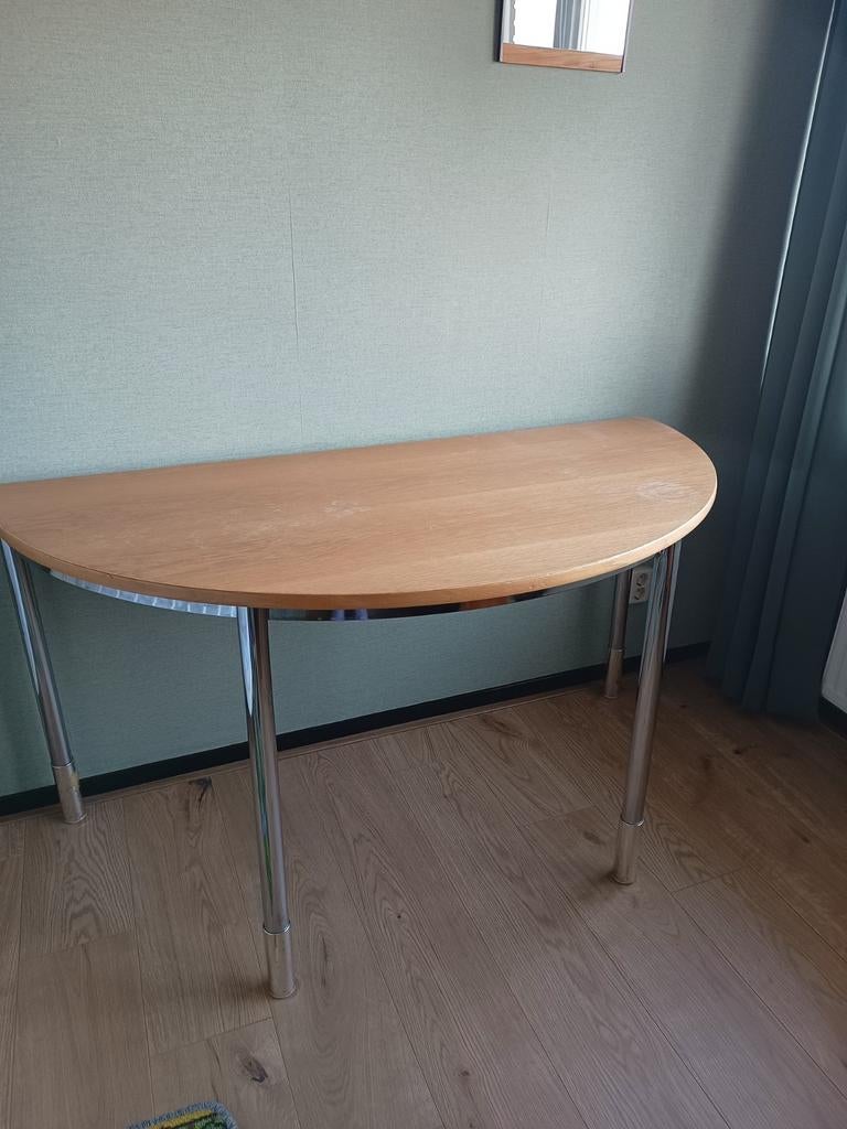 Stevige halfronde tafel, 1.40x70 cm, Ophalen, Gebruikt, 100 tot 150 cm, Overige vormen