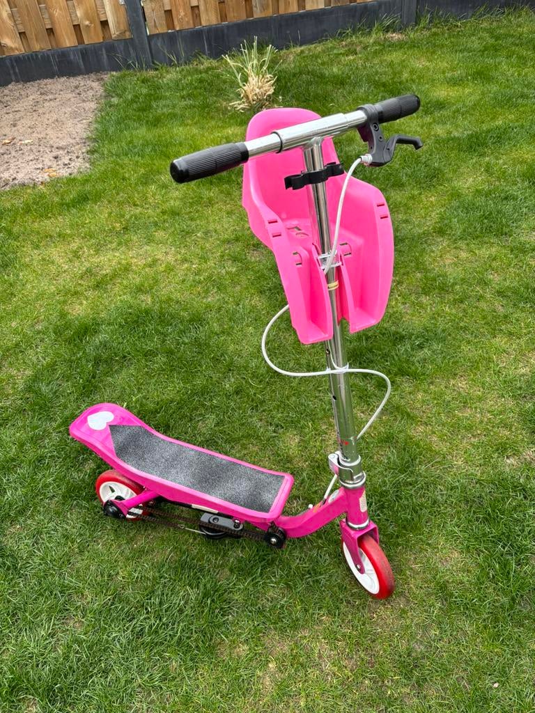 Space Scooter Junior step roze met glitter en poppenzitje, Fietsen en Brommers, Ophalen of Verzenden, Zo goed als nieuw, Overige typen