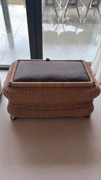 Rotan rieten koffietafeltje uit Indonesie, Ophalen, Zo goed als nieuw, Rond, Riet