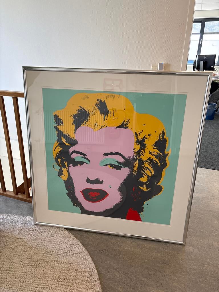 Marilyn Monroe schilderij, Ophalen