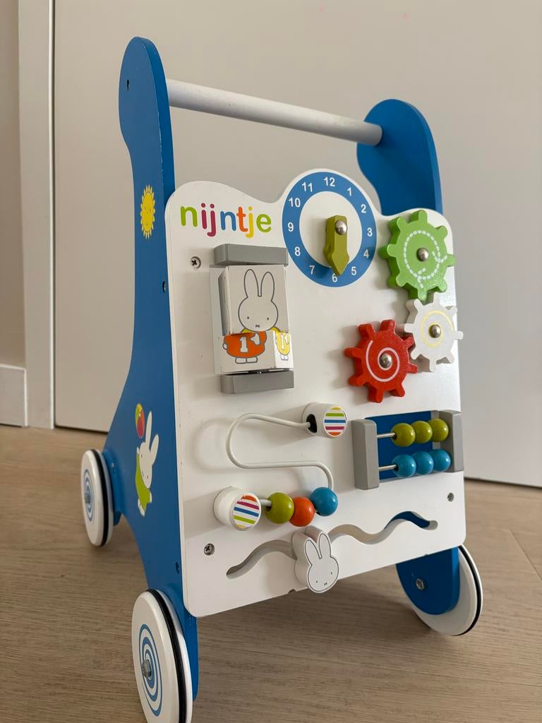 Nijntje looprekje, Kinderen en Baby's, Ophalen, Gebruikt, Overige typen, Met wieltjes